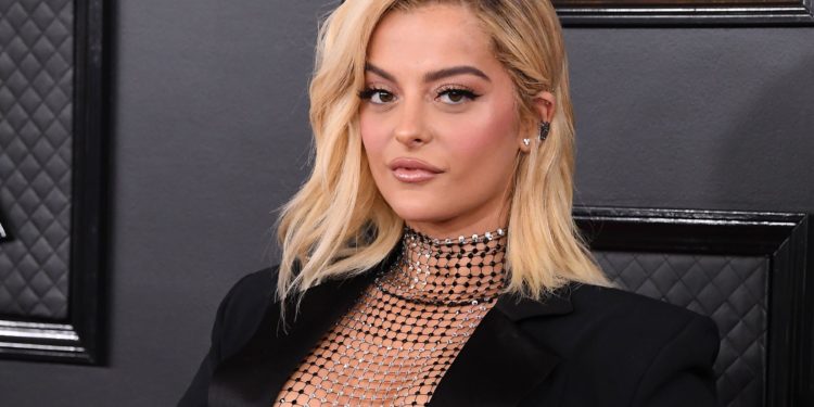 Bebe Rexha zbulon 25 gjëra për veten e saj