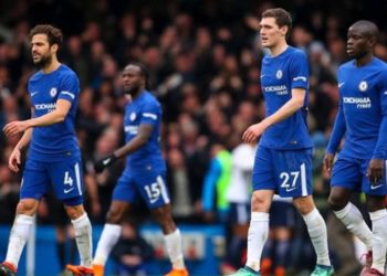 Premier League, Chelsea e nis me fitore
