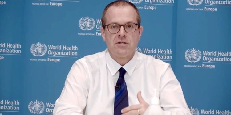 OBSH parashikon 236 mijë vdekje të tjera në Evropë nga Covid-19, deri në dhjetor