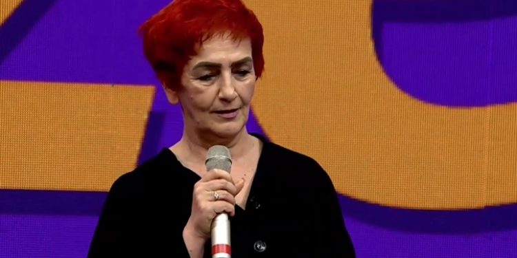 Najada Çomo heq dorë nga mandati i deputetes