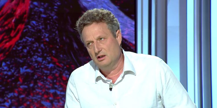 Ish-zv.ministri i Integrimit arrestohet për zjarrvënie