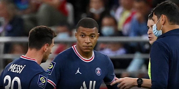 PSG refuzon ofertën e Realit, Mbappe edhe një sezon në Paris