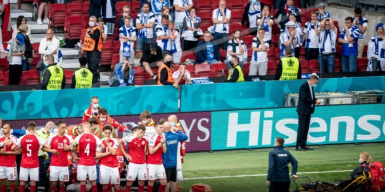 UEFA nderon me çmimin e Presidentit, mjekët që i shpëtuan jetën Eriksenit