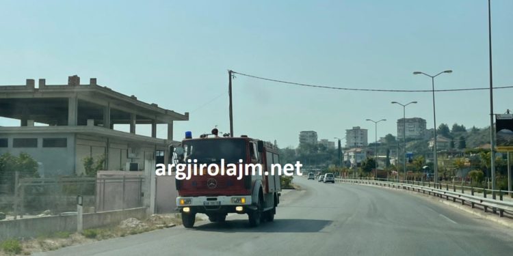 Beteja me flakët në Gjirokastër, plagoset një zjarrfikës i trupës së Libohovës