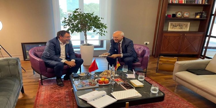 Reformimi i Policisë/Ambasadori gjerman i dorëzon raportin e Policisë Federale, Çuçi: Një udhërrëfyes tejet i rëndësishëm, do të fillojmë menjëherë punën me partnerët gjermanë