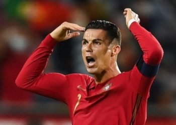 Ronaldo pranon çmimin e Guinness, pas rekordit që theu me Portugalinë