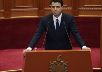 Programi i qeverisë, Basha: Vijimi i plaçkitjes së vendit