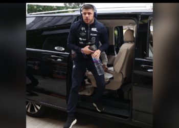 Ndeshja e madhe me Prodan, boksieri Florian Marku mbërrin në stadiumin e Tottenham