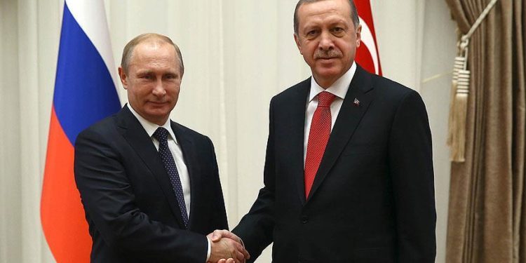 Erdogan vizitë në Rusi, çfarë pritet të diskutojë me Putin