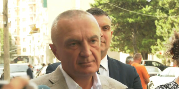 Meta flet për përjashtimin e Berishës nga PD: Doktori është si vera, sa më i vjetër aq më tërheqës e demokrat bëhet