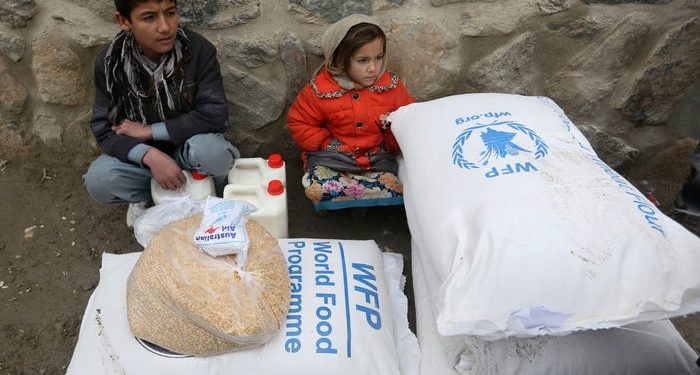 Rifillojnë fluturimet e ndihmës humanitare në Afganistan