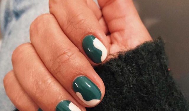 Nuancat e ngjyrave të thonjve për vjeshtën e këtij viti