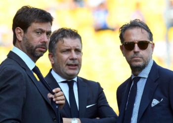 Milan dhe Juventus në garë për yllin e Ajax