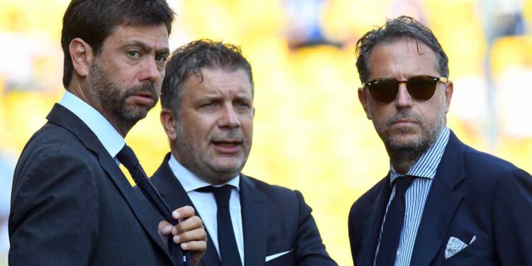 Milan dhe Juventus në garë për yllin e Ajax