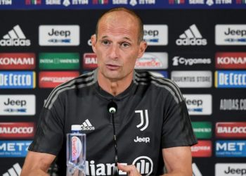 Dorëzohet Allegri, zbulon tre favoritët e tij për titullin në Serie A