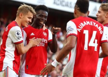 Arsenali rilind në derbi, Tottenham zgjohet vonë!