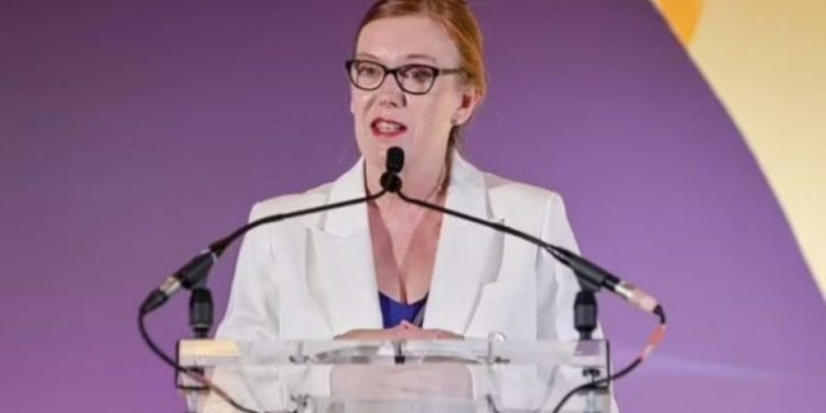 ​Krijuesja e vaksinës së AstraZeneca: Koronavirusi do të kthehet në një ftohje të zakonshme