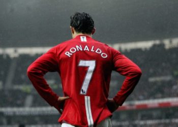 Cristiano Ronaldo e thyen rekordin e shitjes së fanellave, pas kalimin në Man Utd