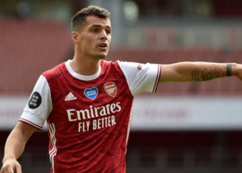 Granit Xhaka infektohet me covid-19