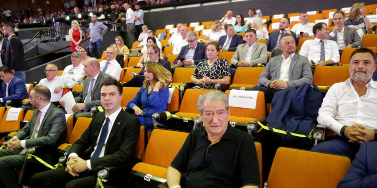 Berisha u mund nga vetë ai…