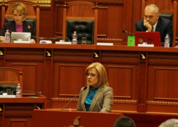 Kuvendi i Shqipërisë do të drejtohet nga një grua, Lindita Nikolla zëvendëson Gramoz Ruçin