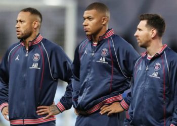 Pochettino: Mbappes i duhet kohë të përshtatet me Messin…