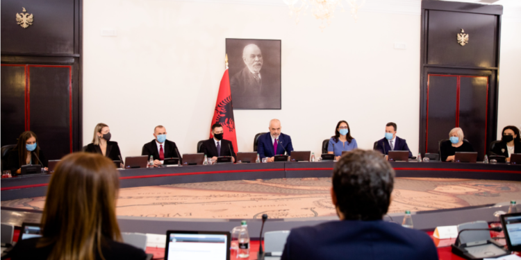 Vendimi i befasishëm/ Edi Rama shton dhe një ‘ministër’ të ri, do ta emërojë pas 15 ditësh