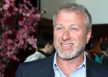 Mes Juventus dhe së ardhmes, Chelsea po punon për tre firma me peshë