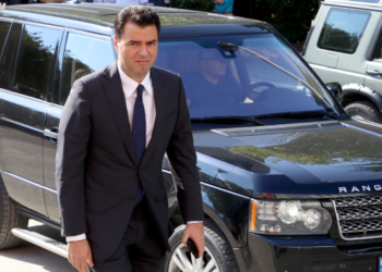 Lulzim Basha pas përjashtimit të Berishës, foto sa mijëra fjalë