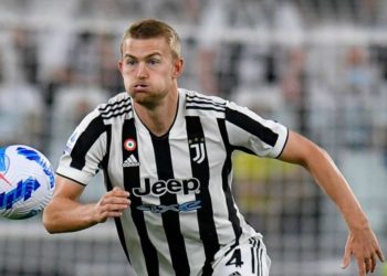 Raiola tremb Juven: De Ligt mund të largohet në fund të sezonit, kështu është futbolli