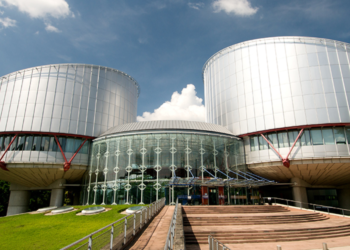 Vaksinimi i detyrueshëm, Gjykata Evropiane e të Drejtave të Njeriut rrëzon mjekët grekë