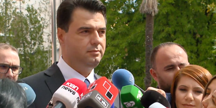 Basha i prerë ndaj Berishës: S’ka për të pasur kurrë Kuvend që shqyrton vendimet e SHBA, ne do të përballemi me regjimin e Edi Ramës (VIDEO)