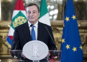 Kryeministri italian për vaksinën kundër COVID-19: Do të bëhet e detyrueshme