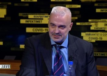 Mjeku pneumolog, Jorgo: Duhet të vaksinohemi