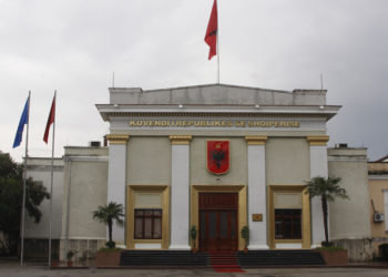 Nesër nis punën Parlamenti i ri, ja kush deputet do të mbajë fjalën hapëse