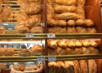 Si i mbylli sytë qeveria për çmimin e bukës dhe kontrollin e tregut nga oligarkët