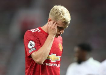 Van de Beek përjashton Ronaldo-n nga skuadra e ëndrrave