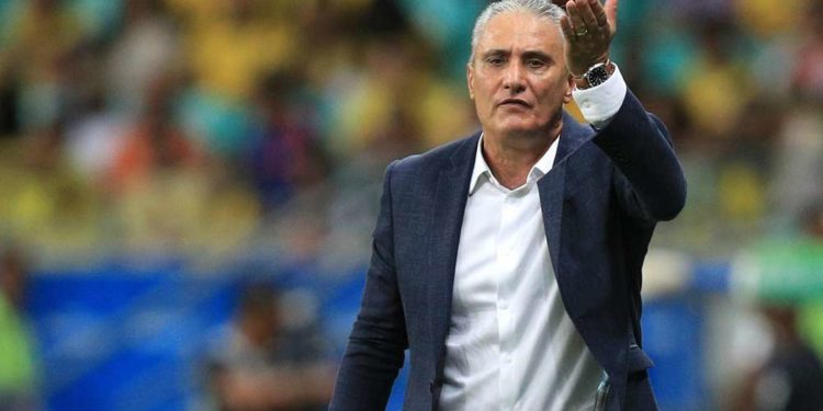 Romario “shkarkon” Tite dhe zgjedh pasardhësin e trajnerit të Brazilit