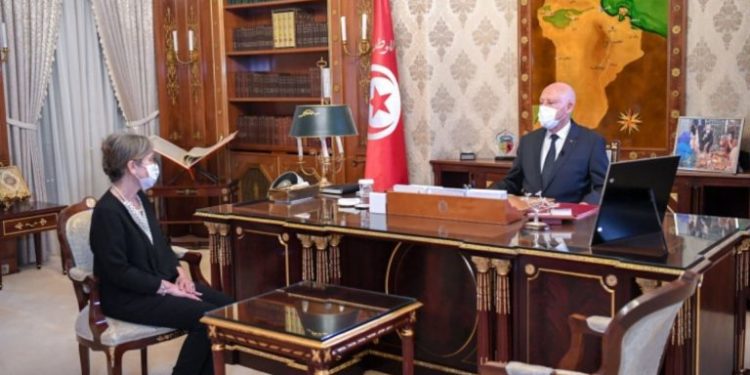 Për herë të parë në botën arabe një lidere grua/ Juristja emërohet kryeministrja e re e Tunizisë