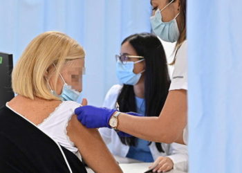 Vaksinimi në Itali, 77% e popullsisë merr të dyja dozat