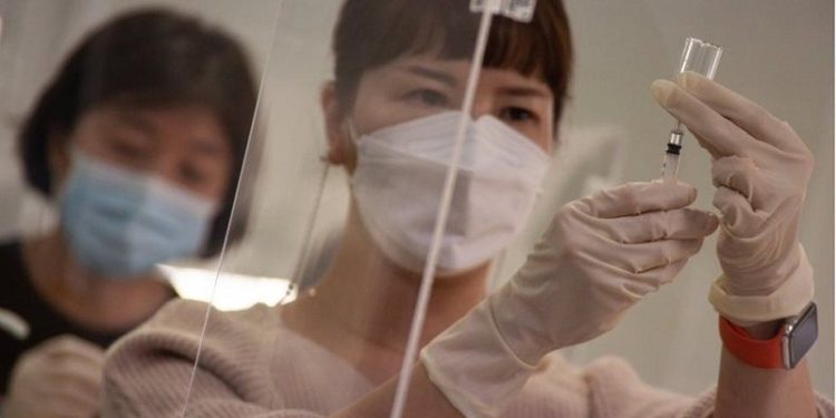 Koreja e Veriut refuzon vaksinat: Asnjë rast me Covid, dërgojani atyre që kanë nevojë!