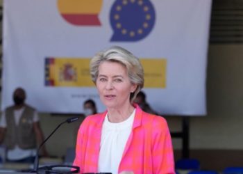 Ndalesa e parë në Shqipëri, Von der Leyen nis turin në Ballkanin Perëndimor