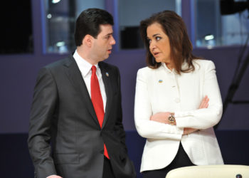 Nënshkroi marrëveshjen e detit me Bashën në 2009, ish-ministrja e Jashtme e Greqisë njofton se është prekur nga kanceri