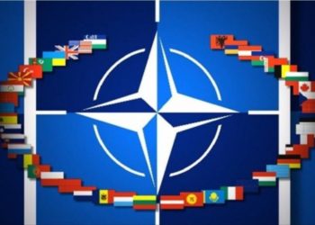 Dyshohet se punonin si agjentë, NATO dëbon 8 diplomatë rusë
