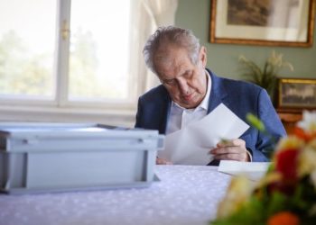 Përfundoi në spital, si është gjendja e presidentit çek