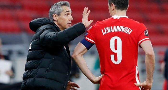 Trajneri i Polonisë paralajmëron kuqezinjtë: Jemi rritur shumë, ndeshja nesër vlen gjithçka