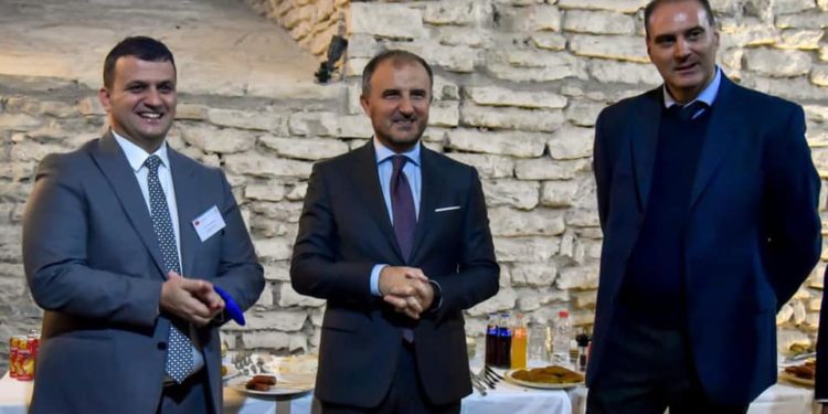 Miliona dollarë mbështetje, BE prezanton në Gjirokastër tre projekte për bashkitë e Shqipërisë