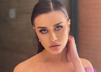 Prezantuesja shqiptare tregon numrin e të dashurve që ka pasur deri më tani (FOTO)