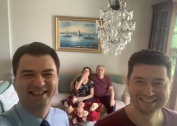 Ndahet nga jeta babai i Lulzim Bashës