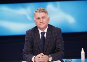 Agron Gjekmarkaj: Basha ka 40 mijë vota, Berisha do t’i marrë partinë me 3 mijë vota